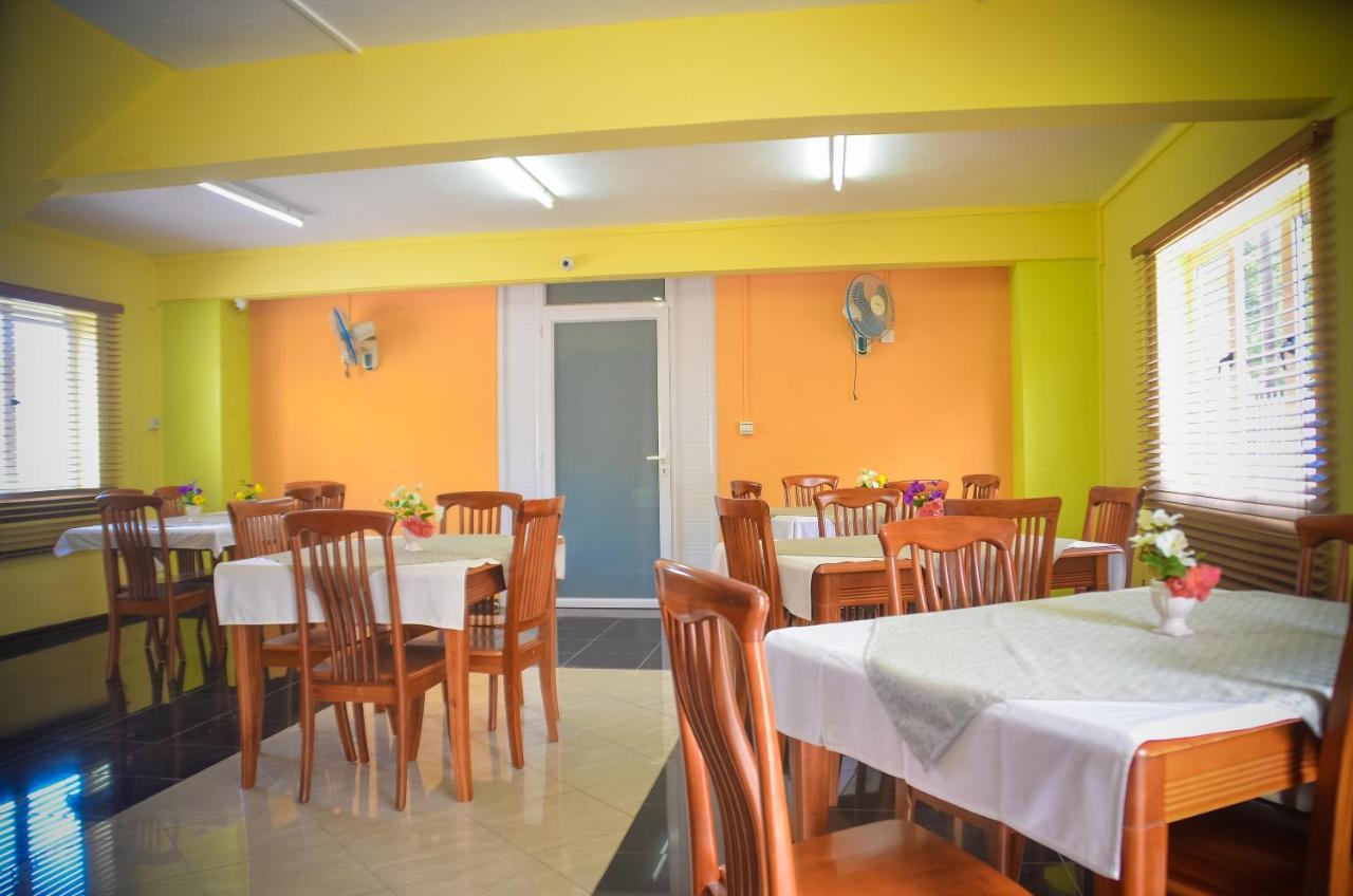 Mo Residence Pereybere Beach Bagian luar foto