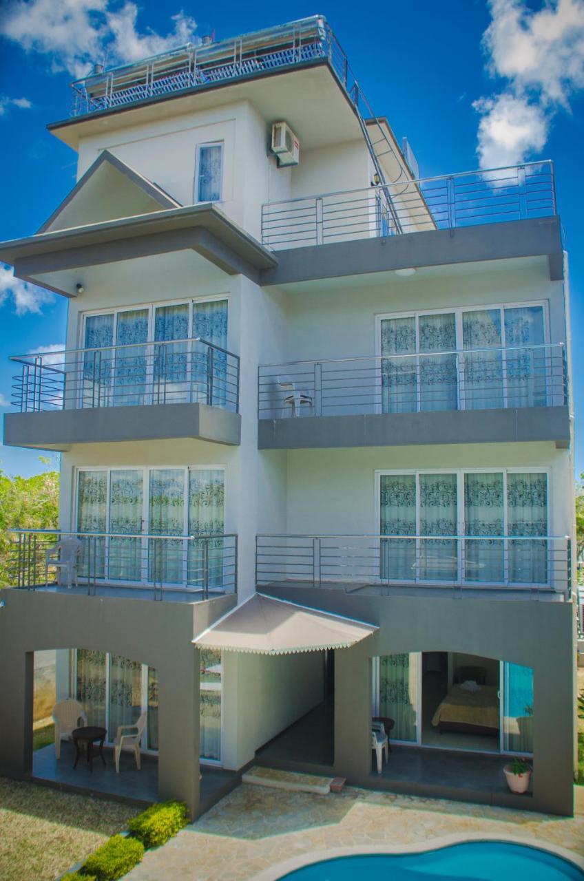 Mo Residence Pereybere Beach Bagian luar foto