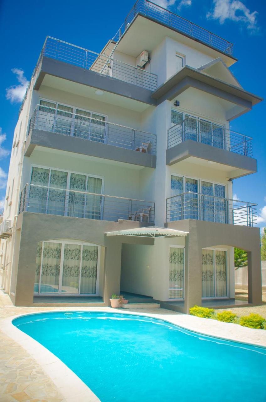 Mo Residence Pereybere Beach Bagian luar foto